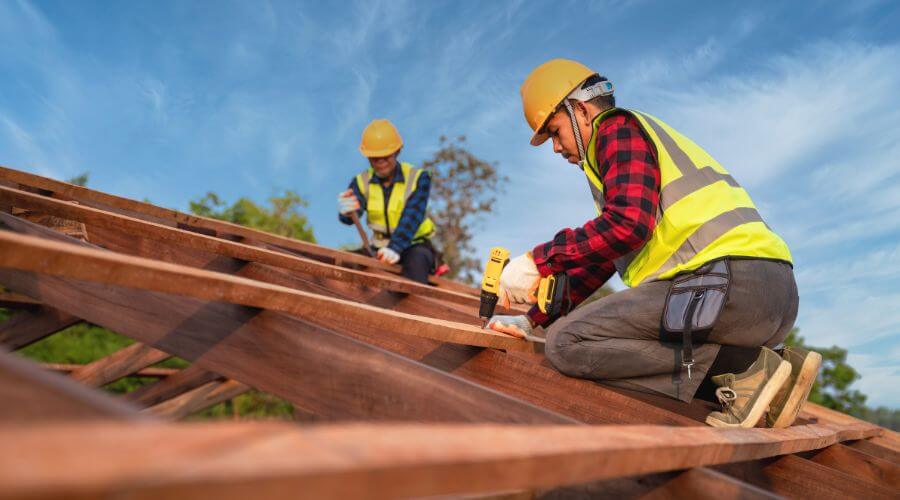 Professional residential roofers in Monclova, OH
